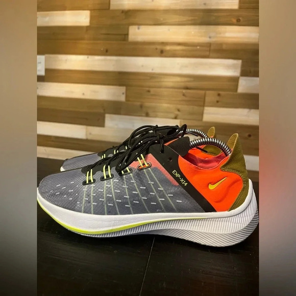 Nike EXP-X14 Black Volt Total Crimson Women Sneakers SZ 9 - Picture 4 of 9